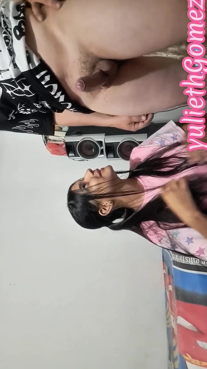 Yulieth Gomez: Great Sex with My Beautiful 18 Year Old Stepdaughter at Our...