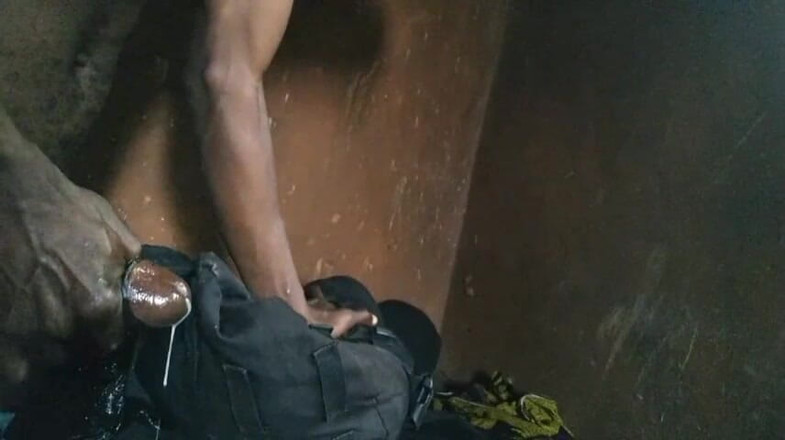 Bangcum8: Chlapec udělal velkou kundičku a sperma tak sladká