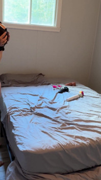 MILF berusia 48 tahun menunjuk-nunjukkan kemahiran jalangnya