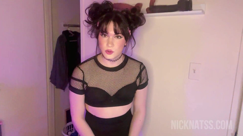 Natalie Napoli: Gefangen als Sissy-stripperin