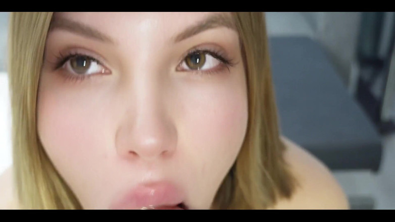 Lucent: Ahoj)