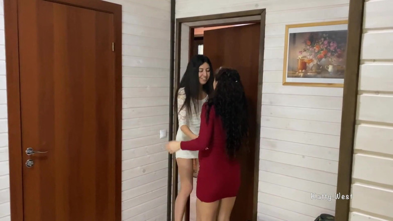 Katty West: Saya Mengongkek Kawan Isteri Hamil Saya Di BelakangNya Semasa Dia...
