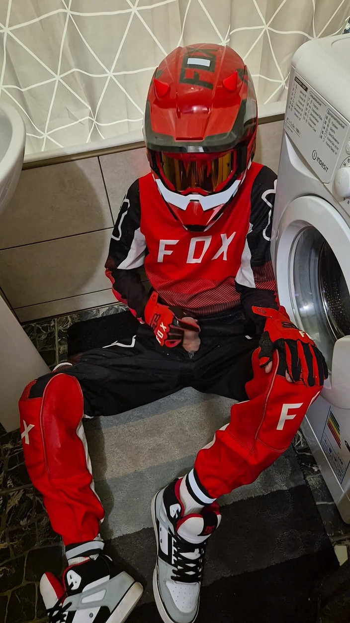 Sneakersmax98: Un buon posto per bagnarsi l'attrezzatura