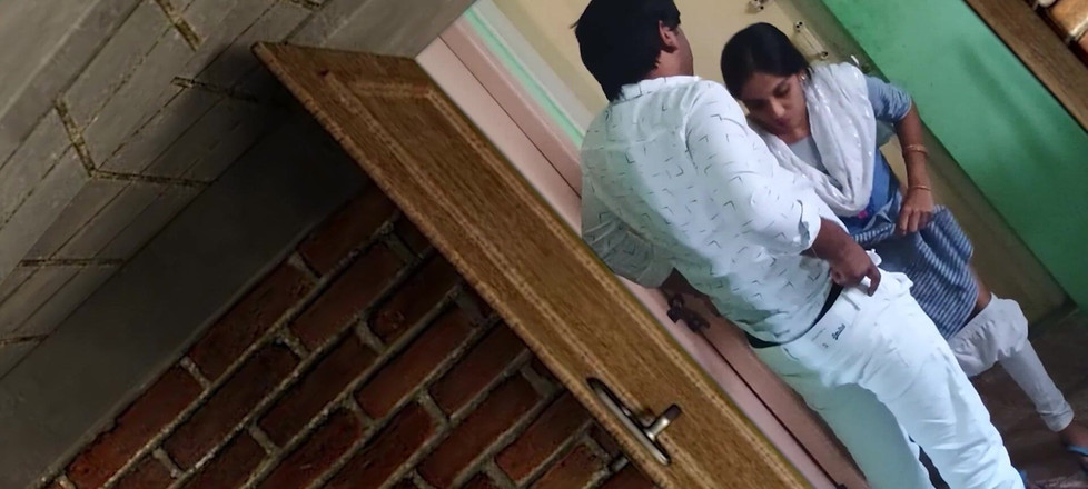 Bobbypranav: देसी गांव की लड़की की तंग चूत पहली बार xxx वीडियो, देसी हॉट सुंदर tgirl आउटडोर सेक्स