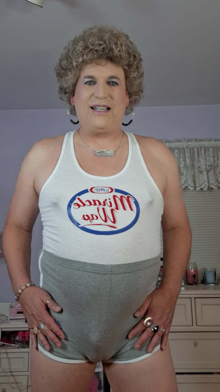 Victoria Lecherri: La Mia Figa Culo Bagnata!