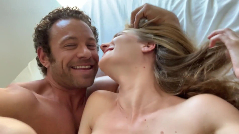 Sensual productions: Fit Cheerleader Gets a Creampie and 2 Facials - Brad Newman
