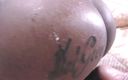 Black Market: Nena de ébano culona humillada en un trío