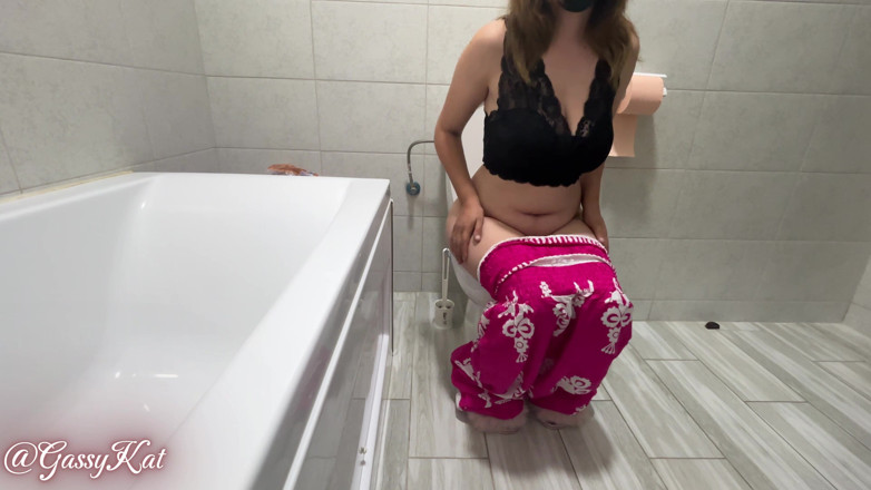 GassyKat: Denní toaleta epizoda 33
