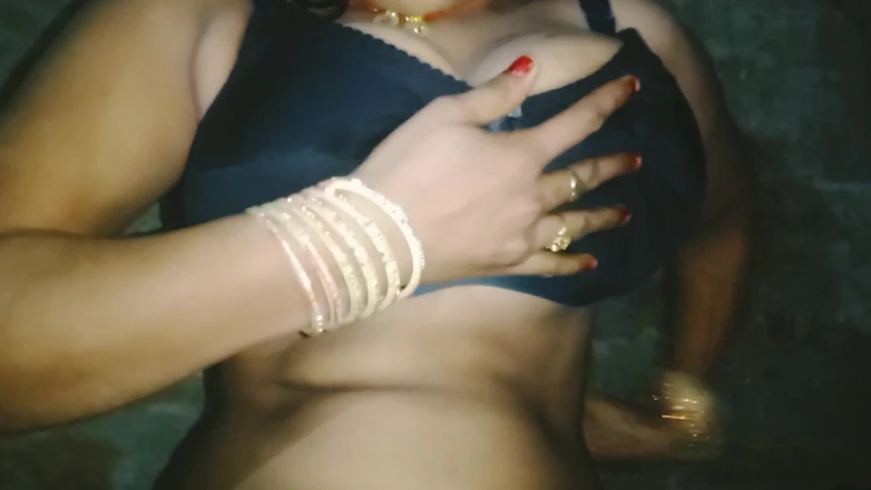 Beach and Cum Swallow