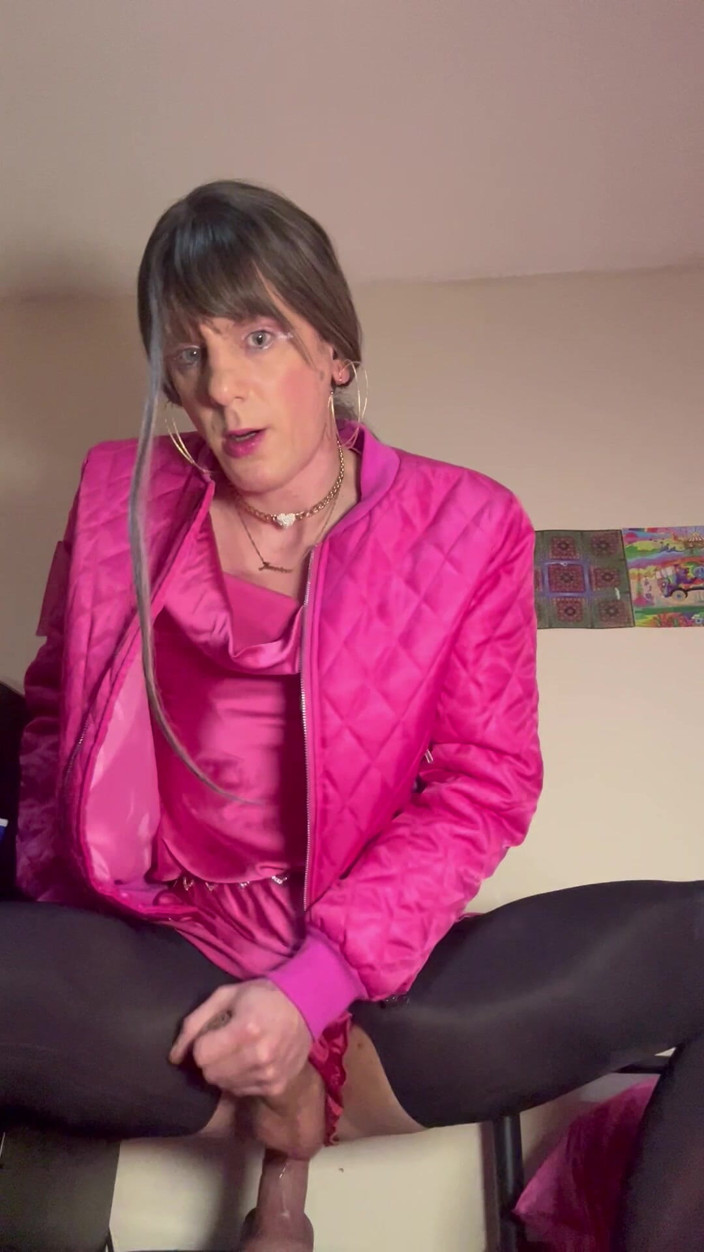 Jessica silk: Jess Rides Dildo