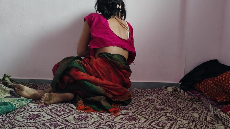 Viralcouple76: Desi Bhabhi udělala špinavou práci se svým švagrem