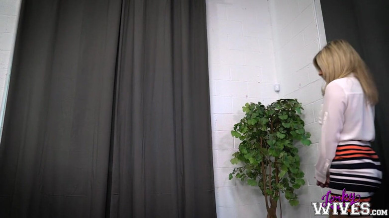 Bare Back Studios: Cory Chase dalam menakut-nakutkan ibu tiri