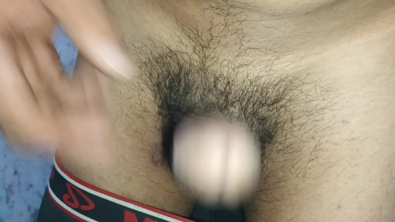 Luckky: Hi Guys Will Anyone Suck the My Cock