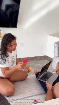 Kakak tiri di dalam saudara tirinya!