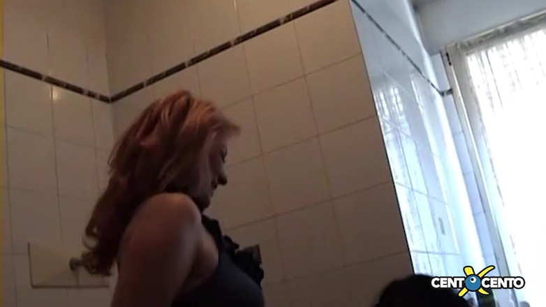 CentoXCento Italia: Kıçta penis ve ağzına sıçra! (Completo Centoxcento filmi)