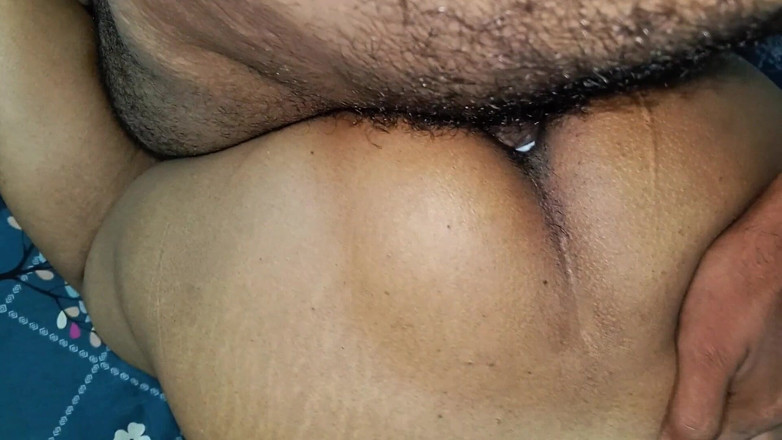 Black Adam: Desi Bhabhi Ki Gaand Mari Devar Ne - tvrdé anální šukání, část 1