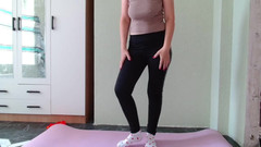 ANGELA_LADY: Tante seksi ini tiba-tiba semangat latihan dan memeknya yang berbulu