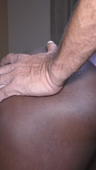 POV Bwc anal jebanie, murzynka z Bubble Butt fucked w dupę i cummed w środku