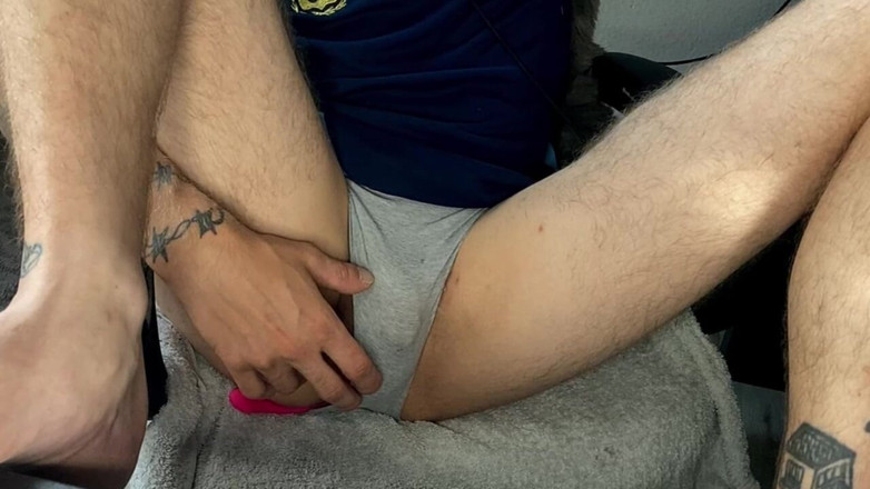 Zkittle: Lovense Toy in My Butt While Camming
