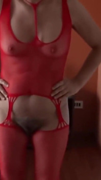 No puedes follarme pero correrte en mis tetas, hermosa madrastra gime en orgasmo completo