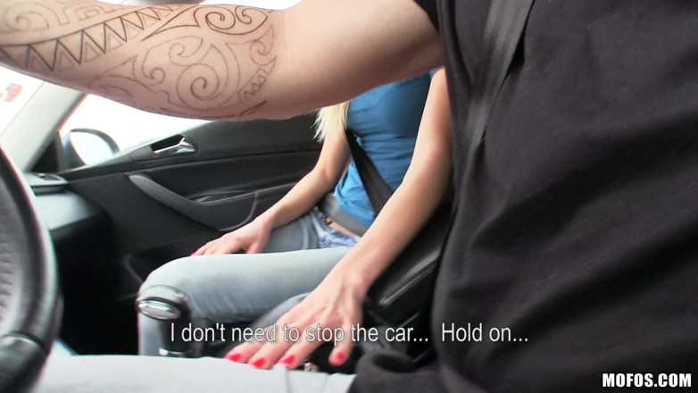 Stranded Teens: Stranded teens - memek sempit victoria puppy dientot habis-habisan