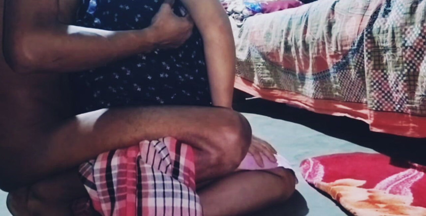 Teensex: Wielki tyłek Bhabi chce, żebym zrobił to?!?!? Ciasta Candi dostaje kremówka