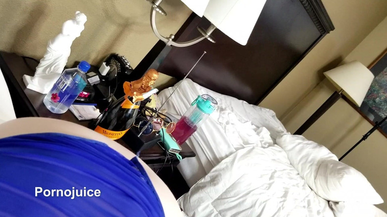 PornoJuice: 80 minit pesta seks MFFF antara kaum.