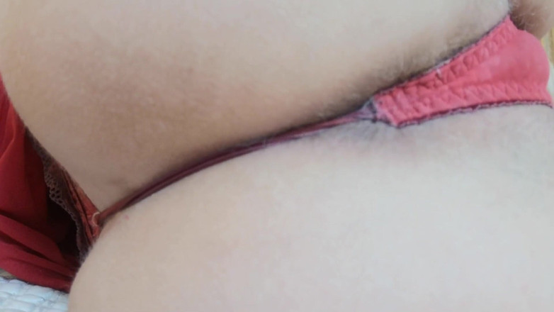 Erotic Tanya: Sudut pandangan pertama awek merah kentut