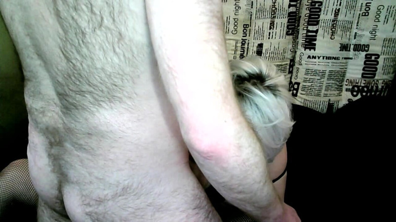 AimeeParadise: Um jovem mestre ensina obediência a uma senhora peituda madura ))