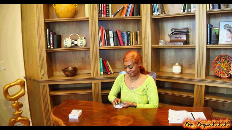 Mr_Majic: Nalliah Storm czyta karty i dostaje tyłek policzki namalowane