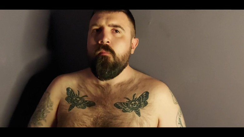 PoppaPig: Священна повія Закуски, Персик