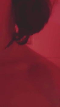 Candy Kush Distrajo a Mi Marido Y Me Arrastró Al Baño Durante Una Fiesta Rápida