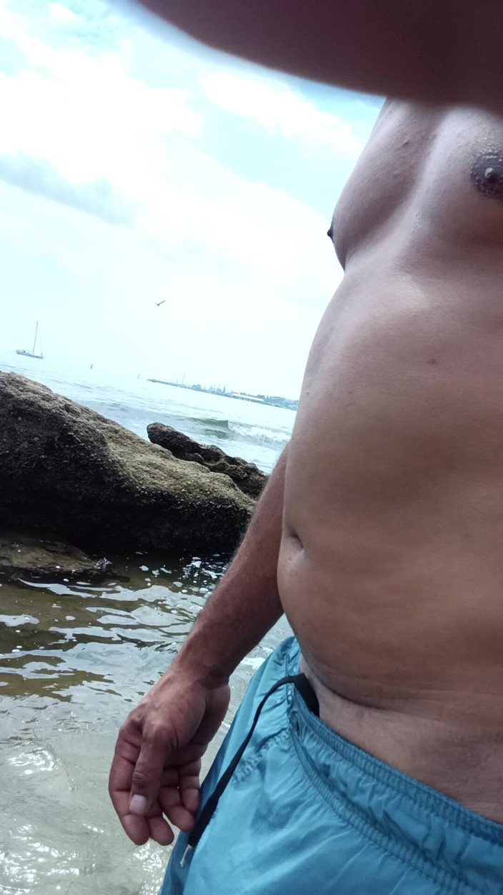 Boy top Amador: Ich Wurde Am Strand Und Vor Leuten Hart