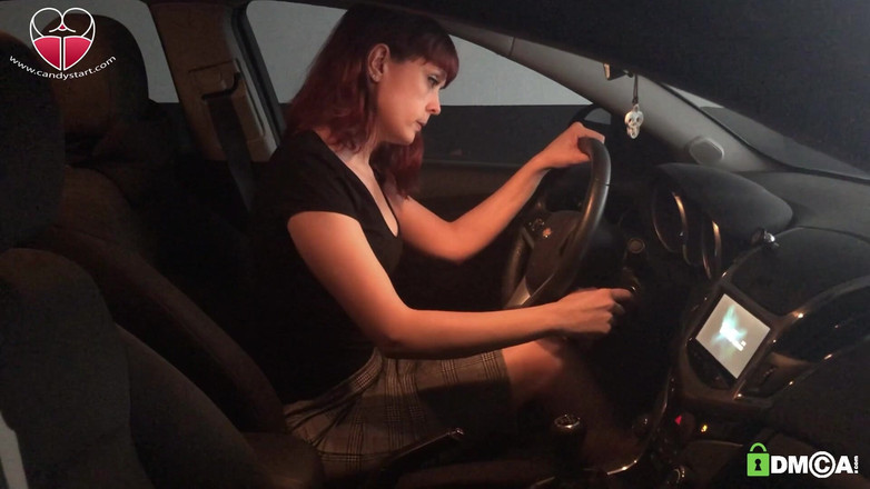 Candystart Videos: Анальное проникновение и накачка педалей