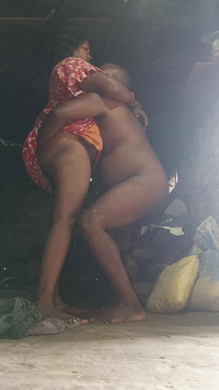 Auntixxx69: Aunty's Bald Husband Puts His Entire Penis Into Aunty's Pussy
