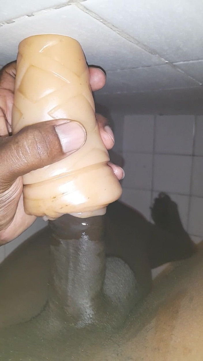 Black guy: Ngocok s8 e5