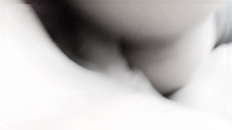 Mili069: Sono arrivato e il mio migliore amico mi scopa mentre...