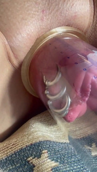 Pumping My Pussy!