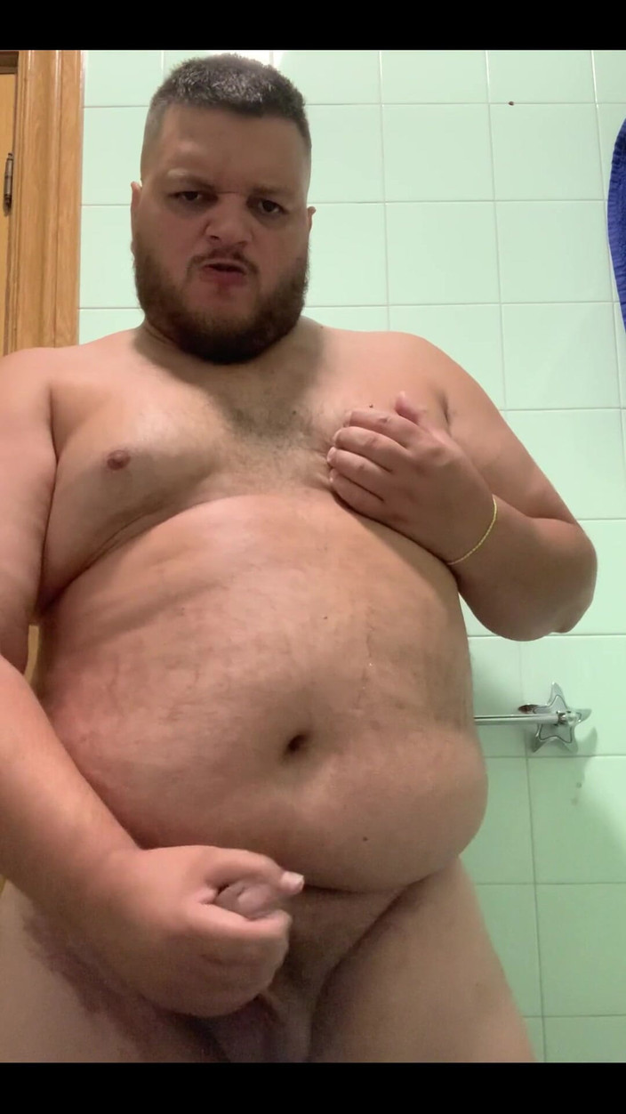 Ksanchez1203: Leker med min kuk ett tag i badrummet