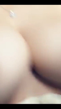 Tits Shaking