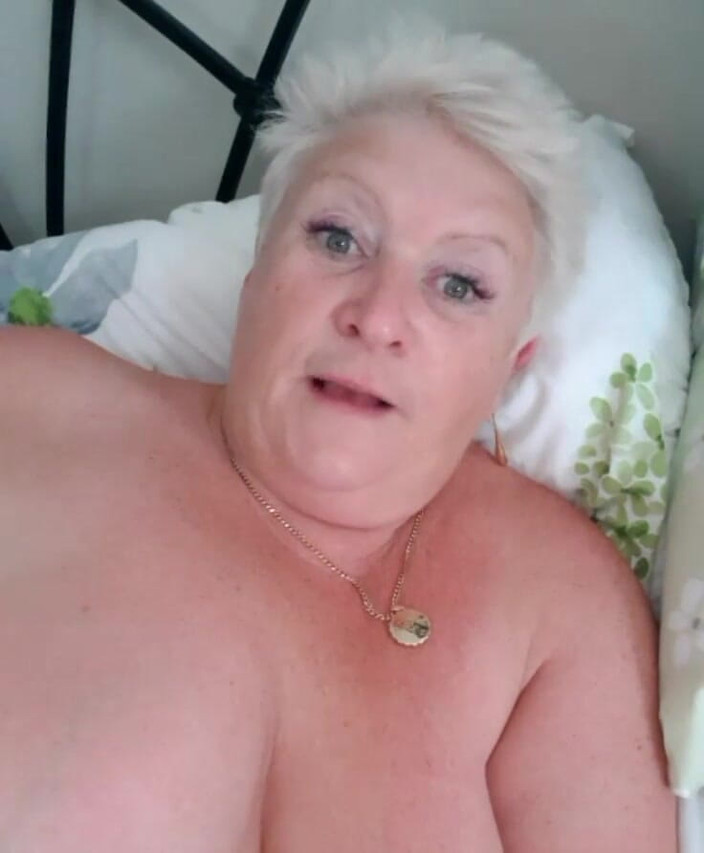 Uk Joolz: Sesja rozmowy z Joolz 52