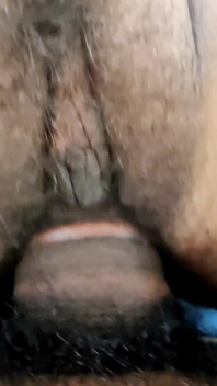 Sexy indická teen služka v šatech svlečená a drsně ošukaná majitelem domu