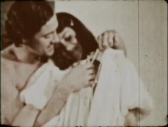 Vintage Usa: Velký tvrdý penis pro hnědovlasou děvku