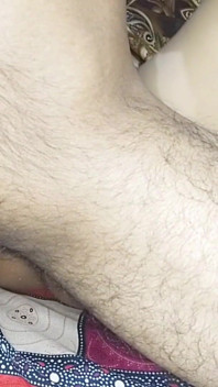 Prima penetrazione anale rude culo con enorme cazzo caldo vero coppia hindi fatto in casa