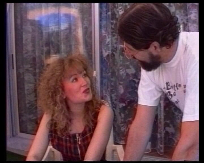 Under German Roofs: जर्मन वेश्याएं रंडी की तरह मजा लेने के लिए अपनी चूत में लंड चाहती हैं #3