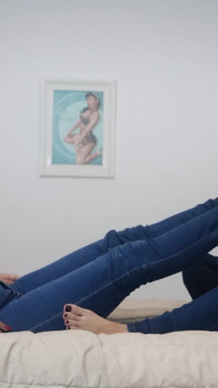 Beautiful Girls in Jeans Foot Worship!