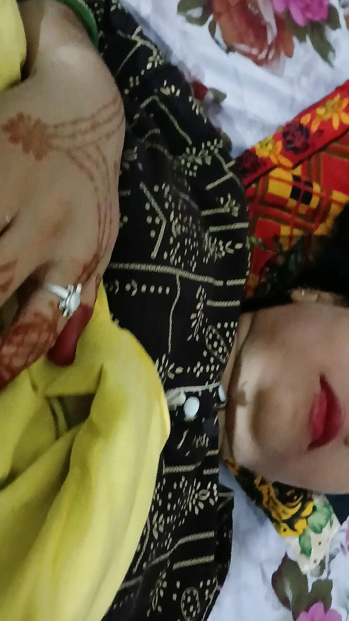 Aahan Ahiran: Šukání vagíny od Aahan Perfect Pussy