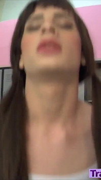 Hot petite Jamie Markham gets anal workout