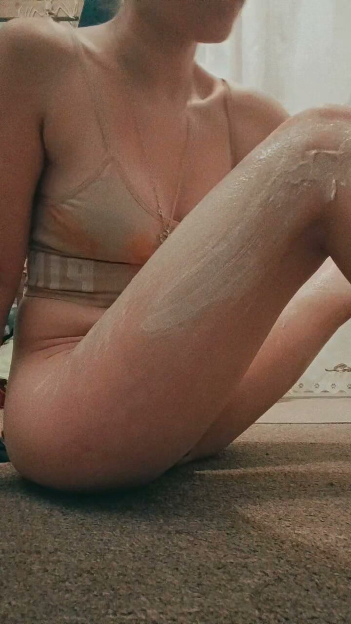 Summrbby: Look at This Ho
