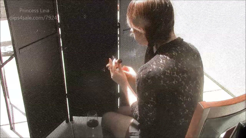 Princess Leia: Přistižena při kouření doutníků nevlastního otce